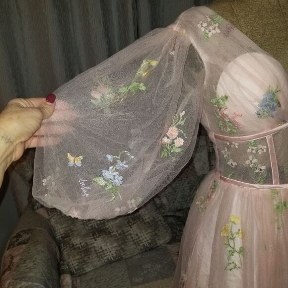 Pastel Castle Corset Gown NWT SIZE 6 - Picture 11 of 17